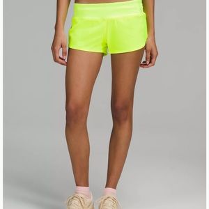 NWT Speed Up MR short 4” lined in highlight yellow